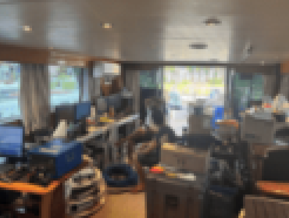 sailing yacht hire